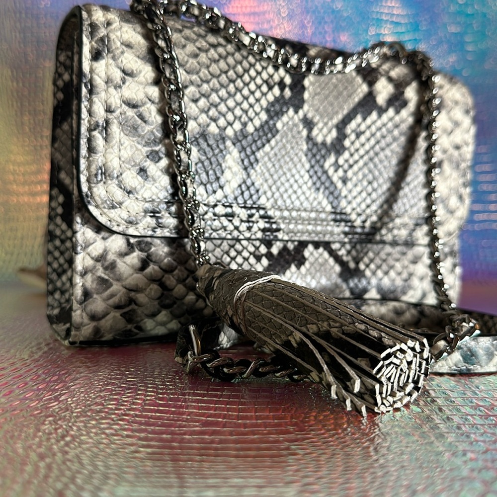 Tory Burch Shoulder and crossbody bag !!trade!! - Picture 3 of 13